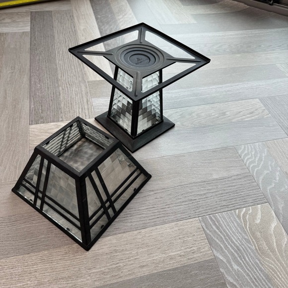 PartyLite Black Metal Glass Lantern Outdoor Candle Holder Mission Style Retired - Picture 2 of 8